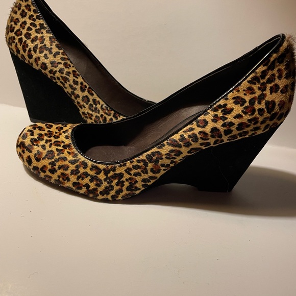 Kate Spade ♠️ - Picture 2 of 5